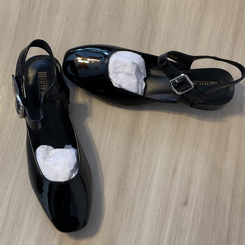 IDIFU Black Patent Slingback Heels